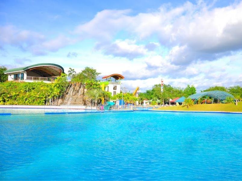 Club Manila East Taytay Apartment Exterior foto